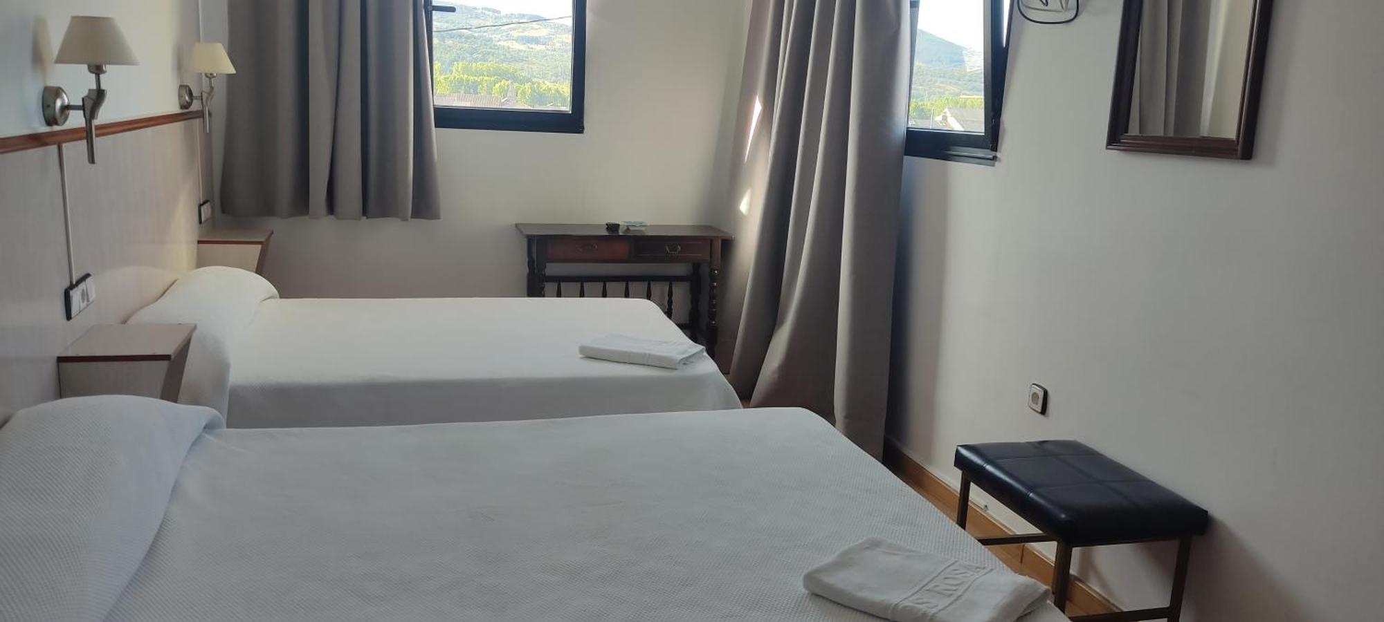 Hotel Los Rosales Almázcara Eksteriør bilde